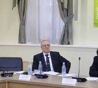 Геннадий Дементьев принял участие в заседании исполкома ПКР